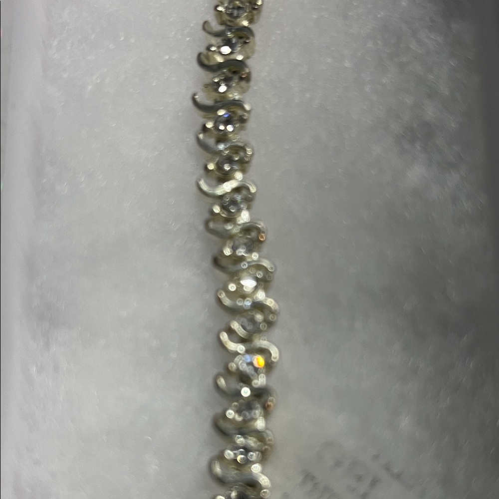 Elegant Silver Bracelet with Crystal Accents